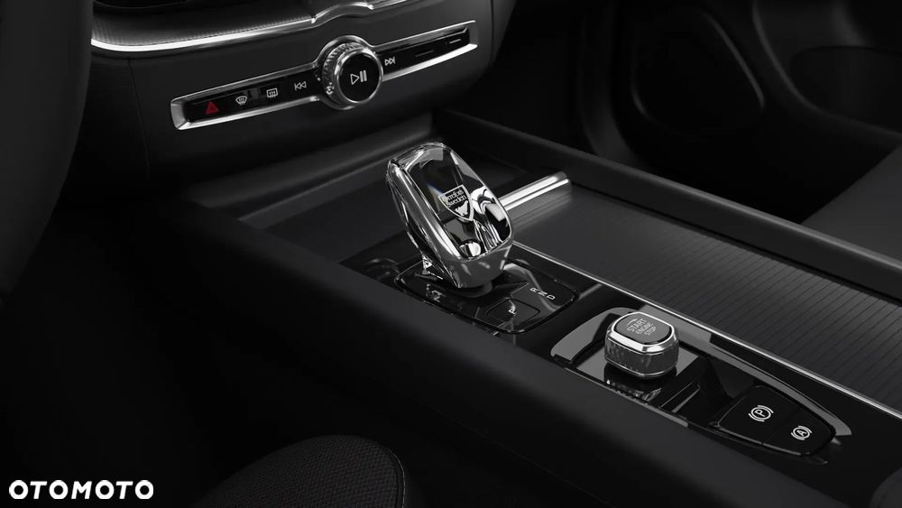 Volvo XC 60 T8 Plug-In Hybrid AWD Polestar Engineered - 10