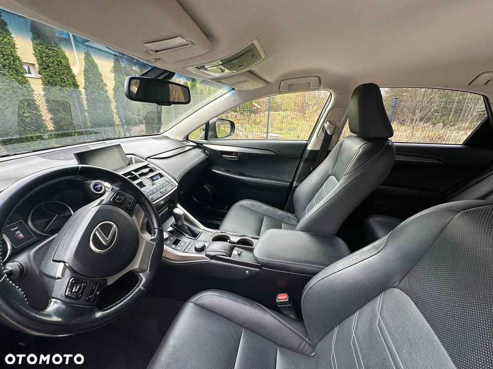 Lexus NX 300h Comfort AWD - 5