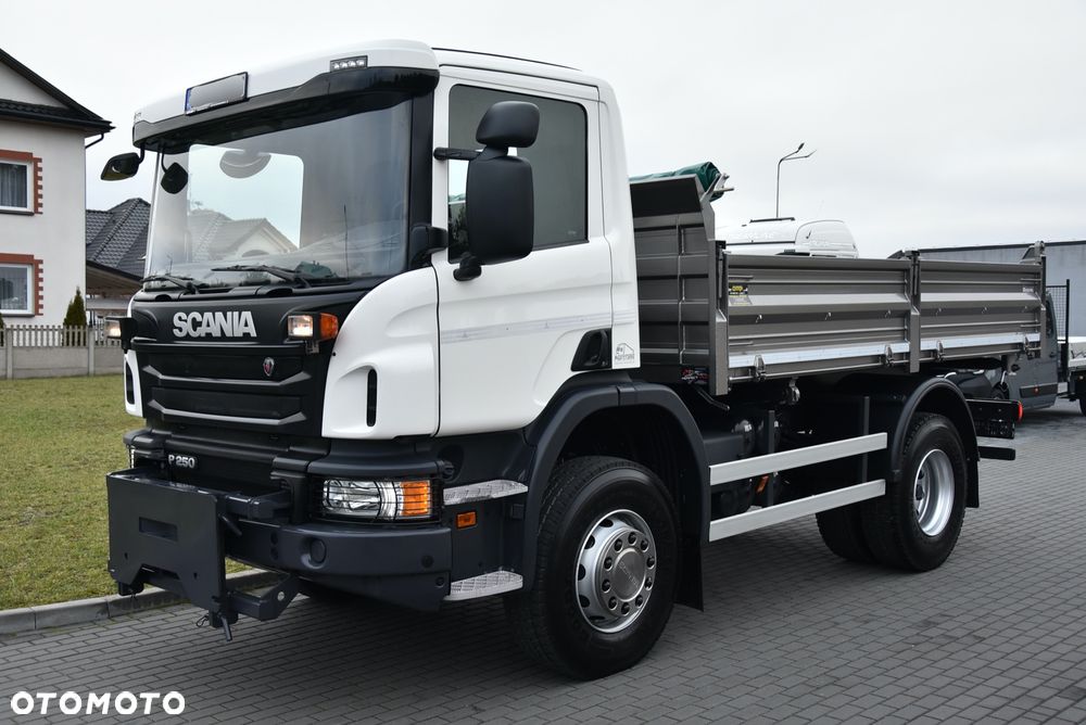 Scania P250 WERSJA OFFROAD / WYWROTKA 3-STRONNA / BLOKADA MOSTU / TYŁ RESOER / P.NOWA / 18 TYŚ KM PRZEBIEGU! / SALON PL / - 1