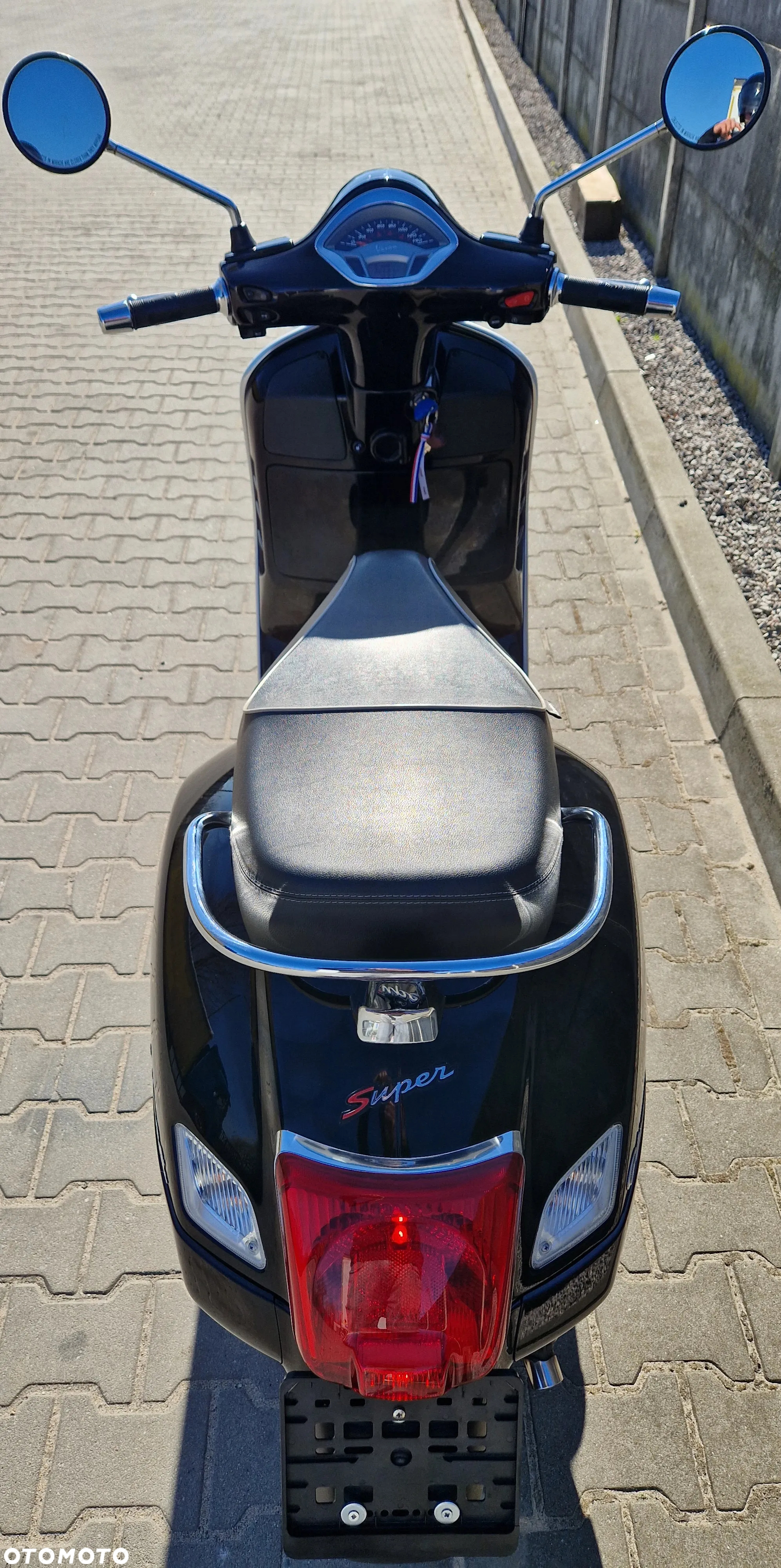 Vespa GTS - 10