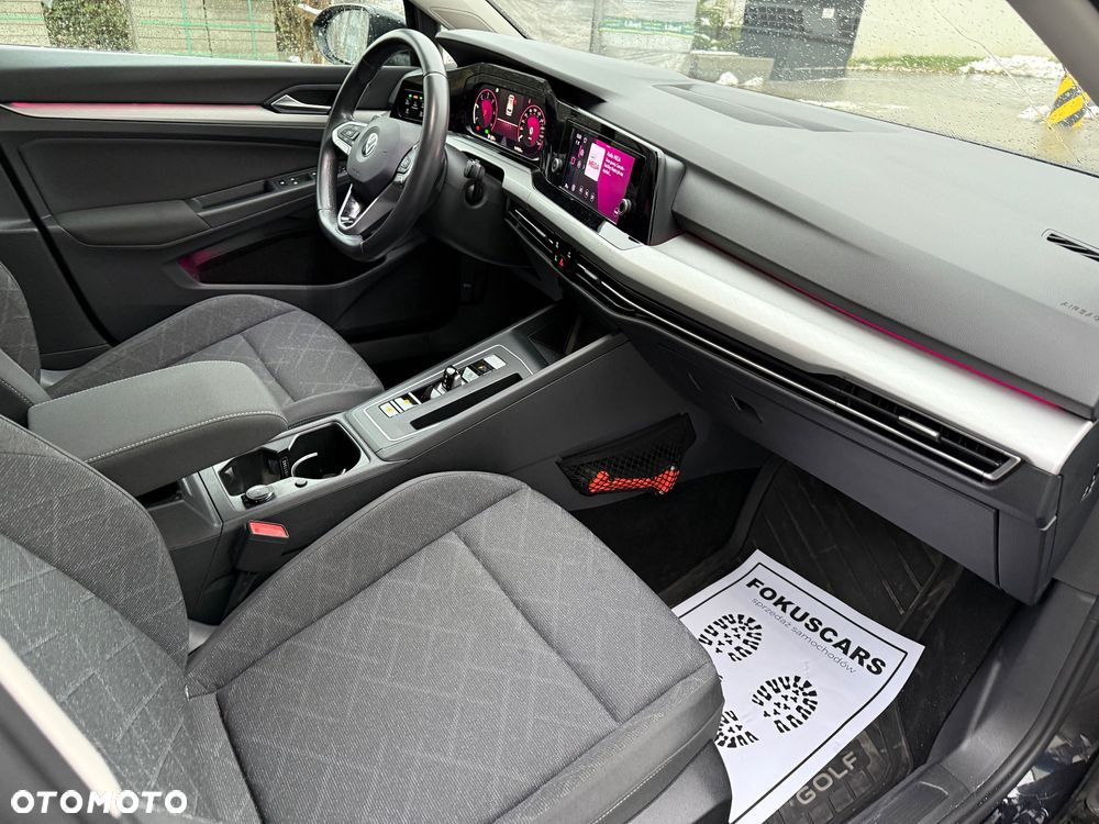 Volkswagen Golf - 30