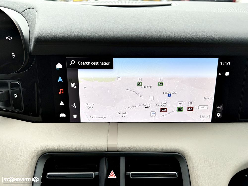 Porsche Taycan 4S - 18