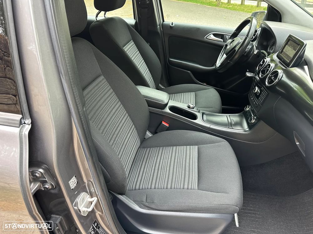 Mercedes-Benz B 180 CDI BE Aut.107g - 24