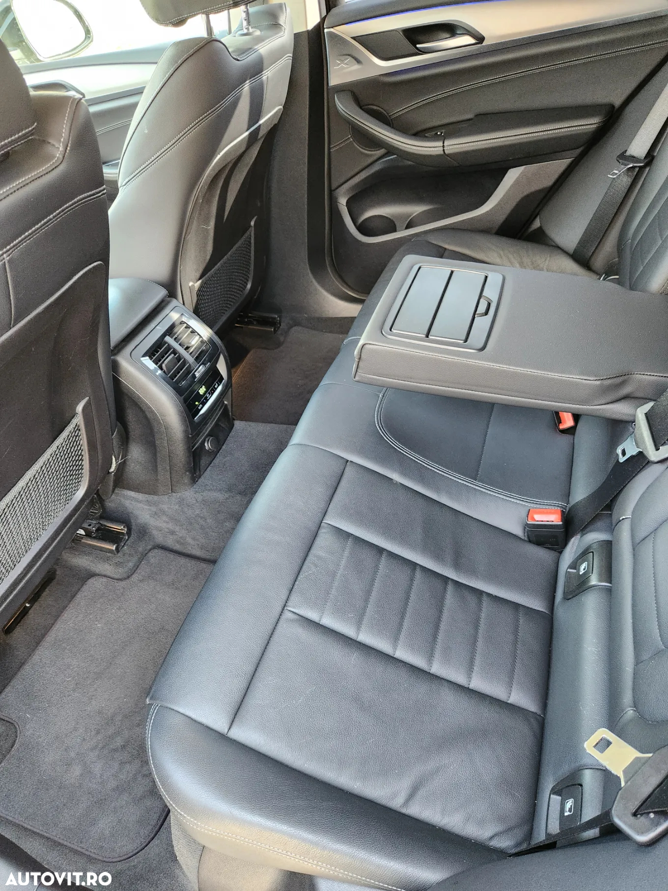 BMW X4 xDrive20d xLine - 9