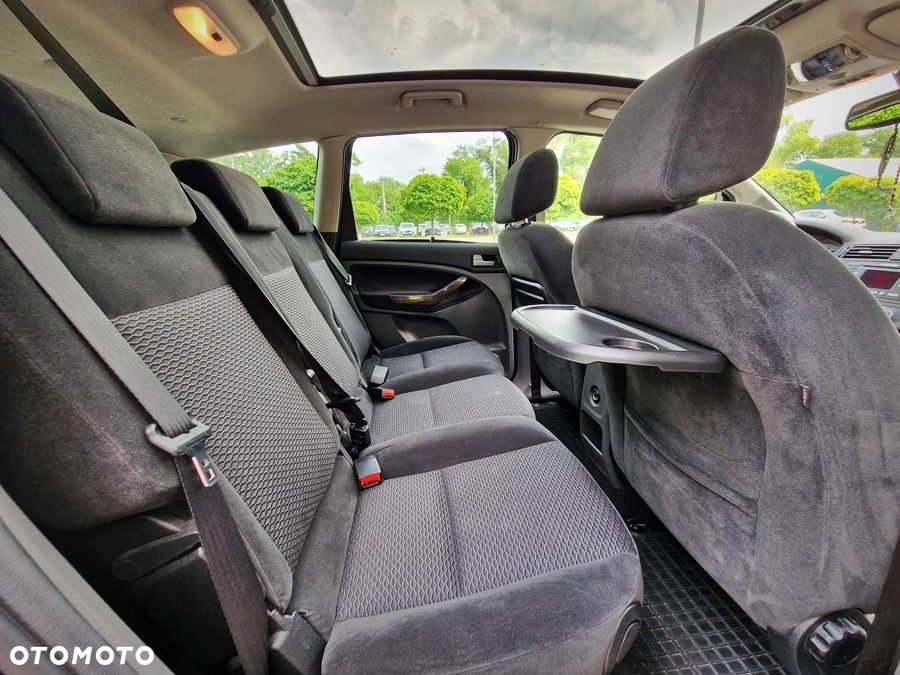 Ford Focus C-Max 2.0 Ghia - 26