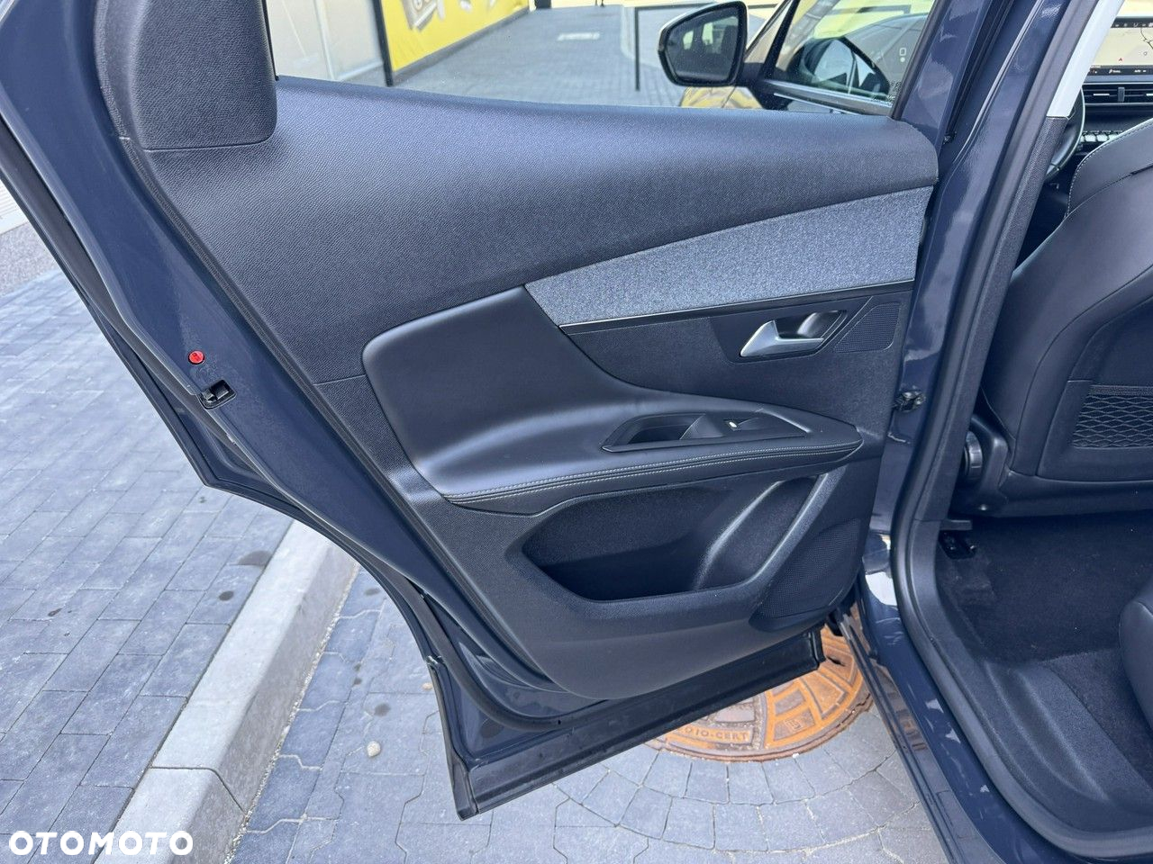 Peugeot 3008 PureTech 130 Stop & Start GPF Active - 30