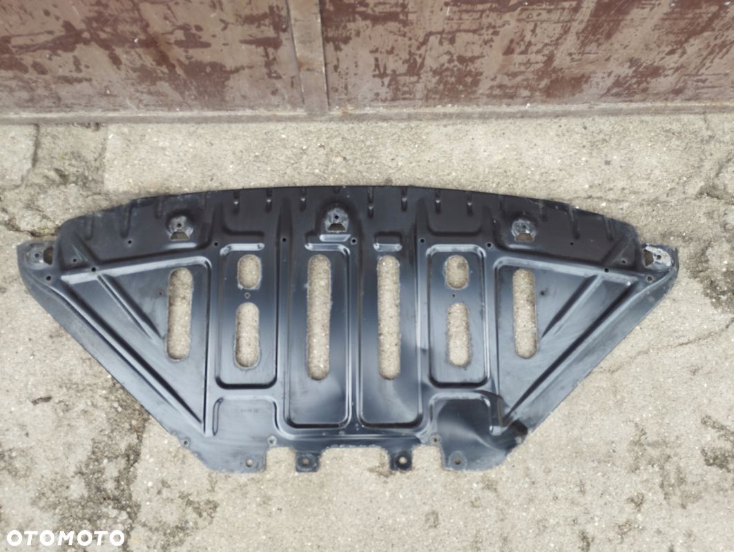 Płyta osłona pod silnik BMW X1 E84 Sdrive - 1