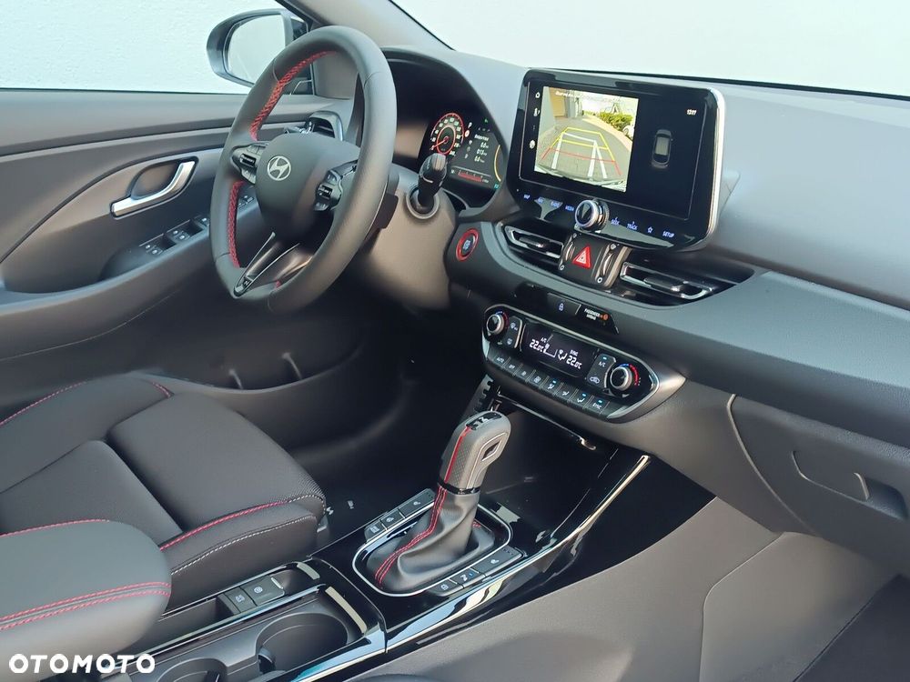 Hyundai i30 - 30