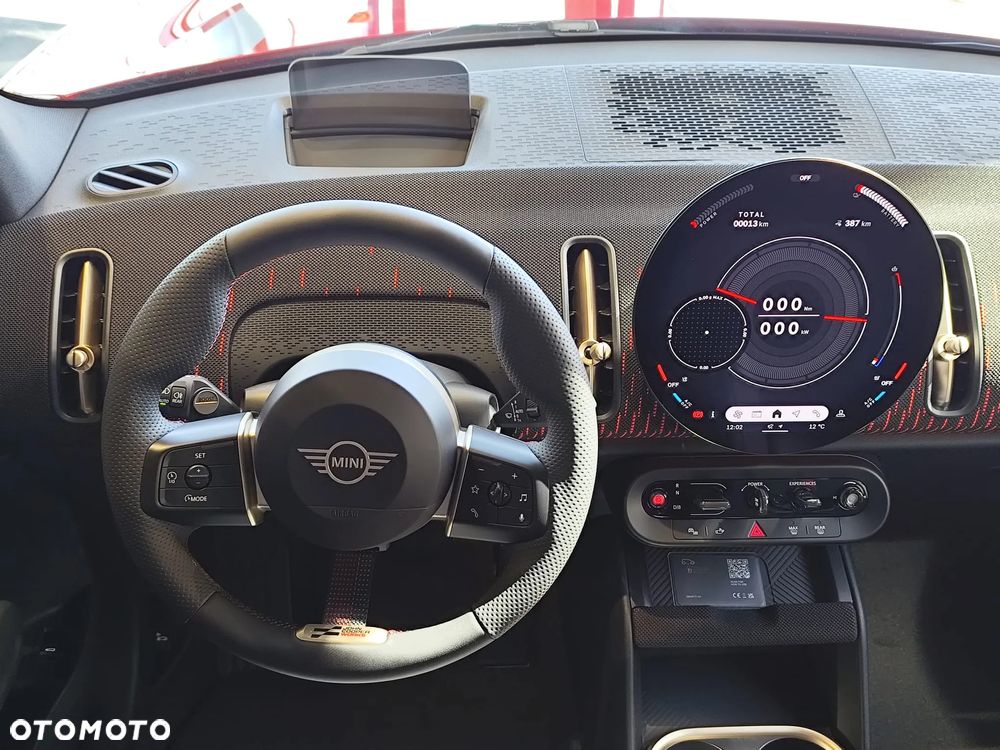 MINI Countryman SE ALL4 66.5kWh Linia Essential - 23