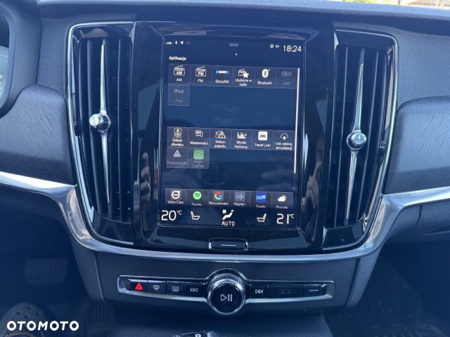 Volvo V90 Cross Country - 15