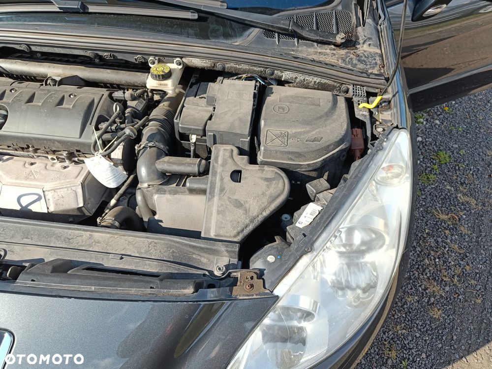 Peugeot 308 - 13