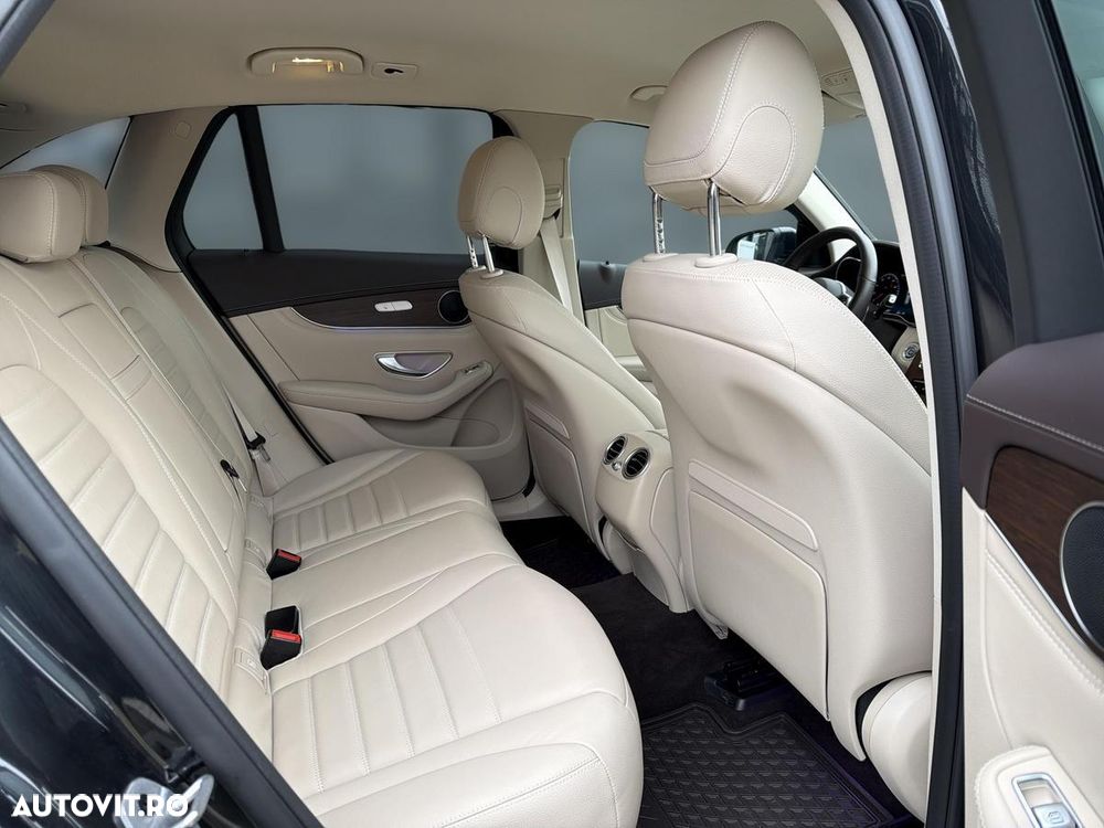 Mercedes-Benz GLC 200 4MATIC MHEV - 14