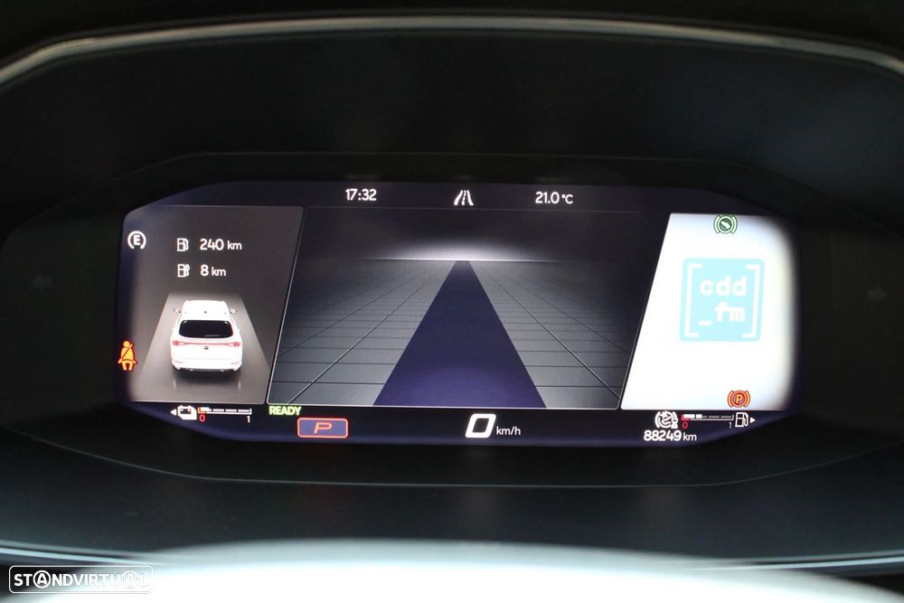 Cupra Leon ST 1.4 e-Hybrid MID DSG - 11