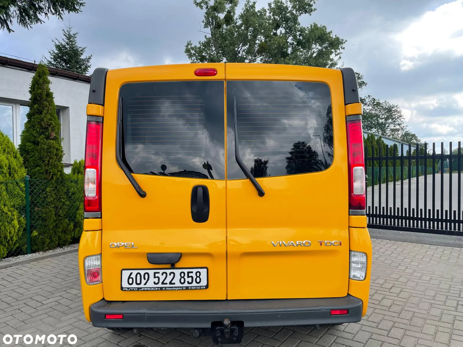 Opel Vivaro 2.0 CDTI L2H1 - 12