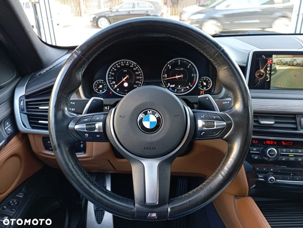 BMW X6 xDrive30d - 13