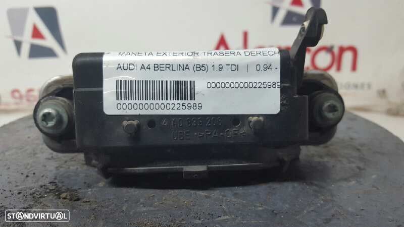 PUXADOR EXTERIOR TRASEIRO DIREITO AUDI A4 BERLINA (B5) 1.9 TDI - 1