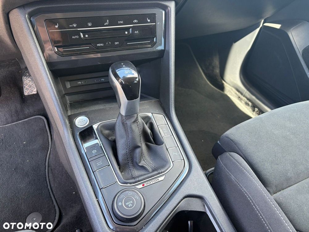Volkswagen Tiguan Allspace - 12