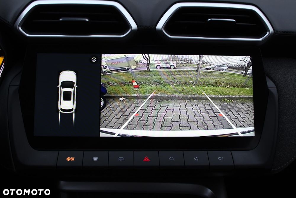 MG ZS 1.5 HEV+ Excite - 18