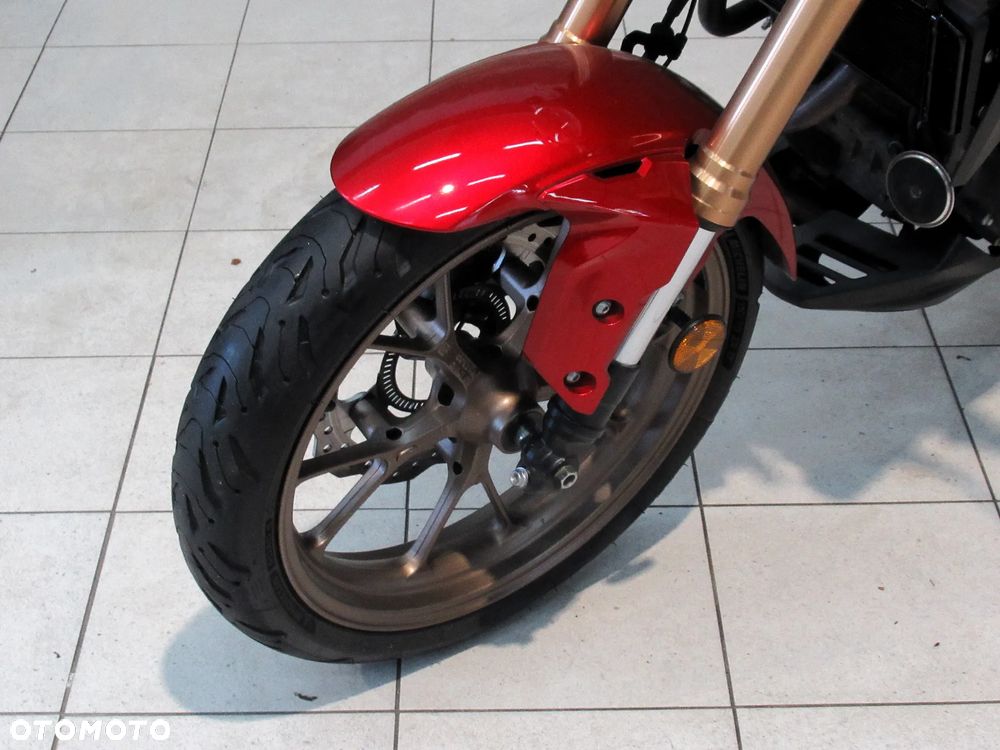 Honda CB - 19