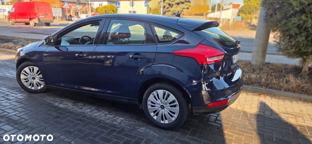 Ford Focus - 8