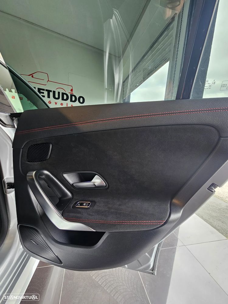 Mercedes-Benz CLA 180 7G-DCT AMG Line - 20