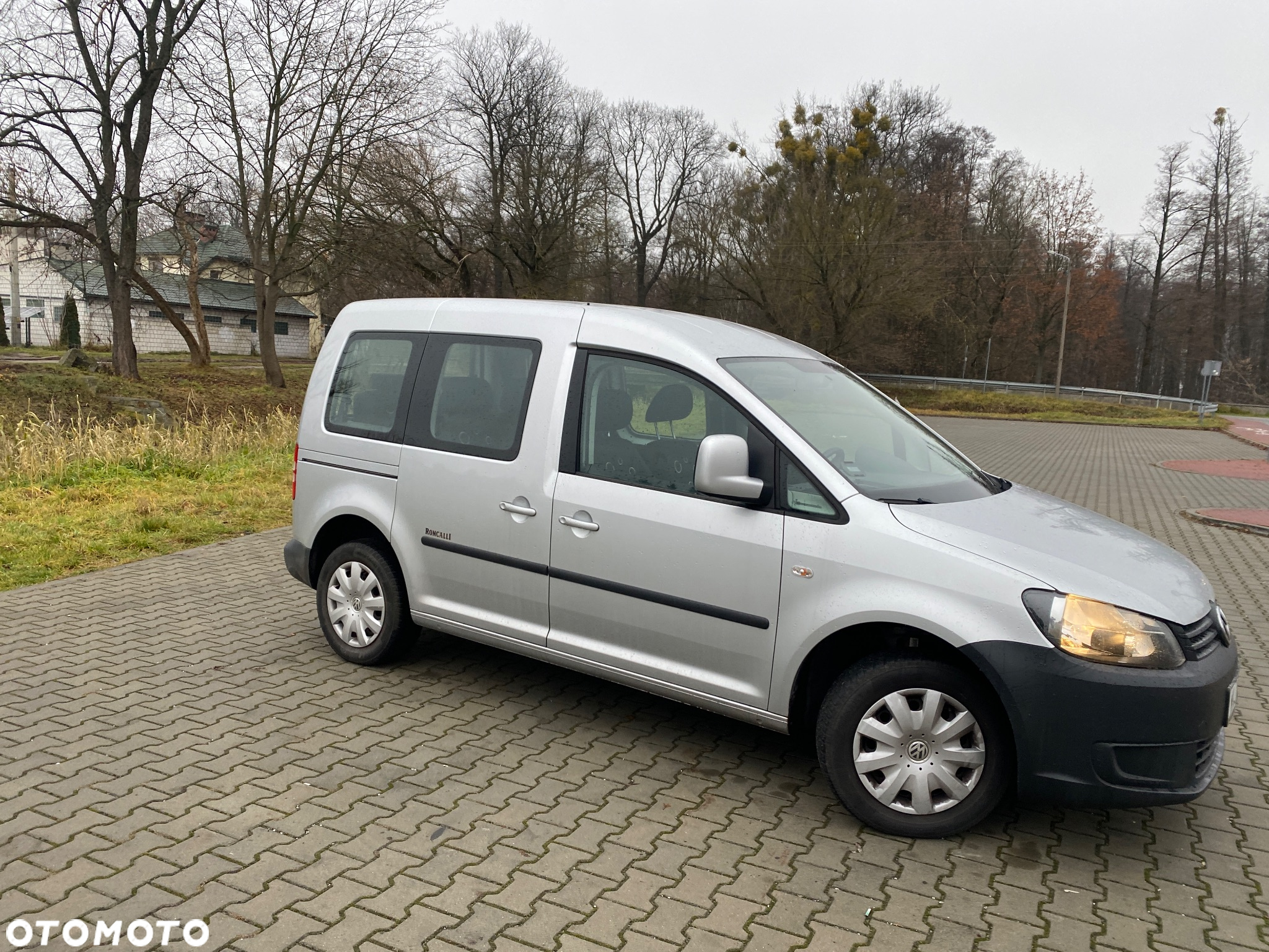 Volkswagen Caddy 1.2 (7-Si.) Roncalli Edition - 2