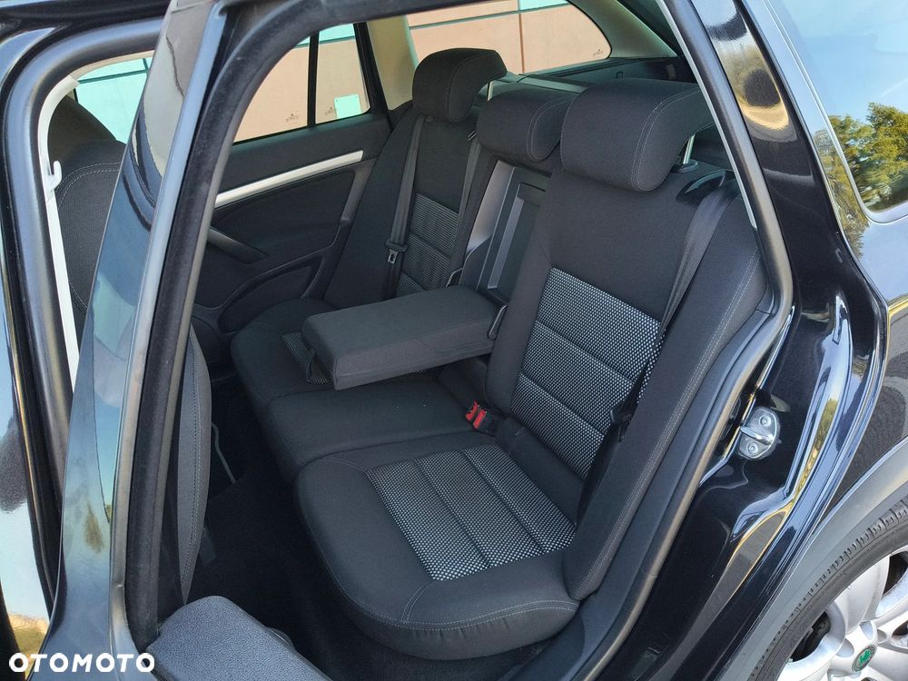 Skoda Octavia 2.0 TDI DPF 4x4 Scout - 21