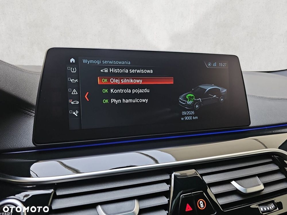 BMW Seria 5 M550i xDrive - 18