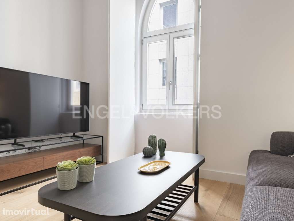 Excelente T1 na Avenida da Liberdade - Grande imagem: 4/25