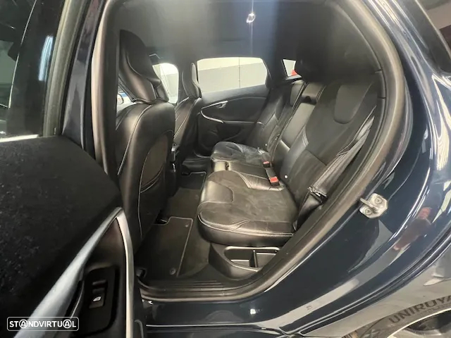 Volvo V40 1.6 D2 Eco R-Design - 7