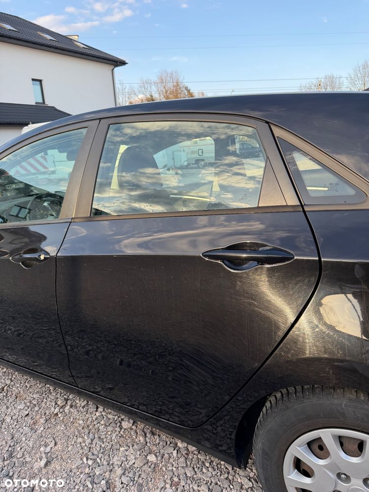 Hyundai i30 1.6 CRDi Classic - 12