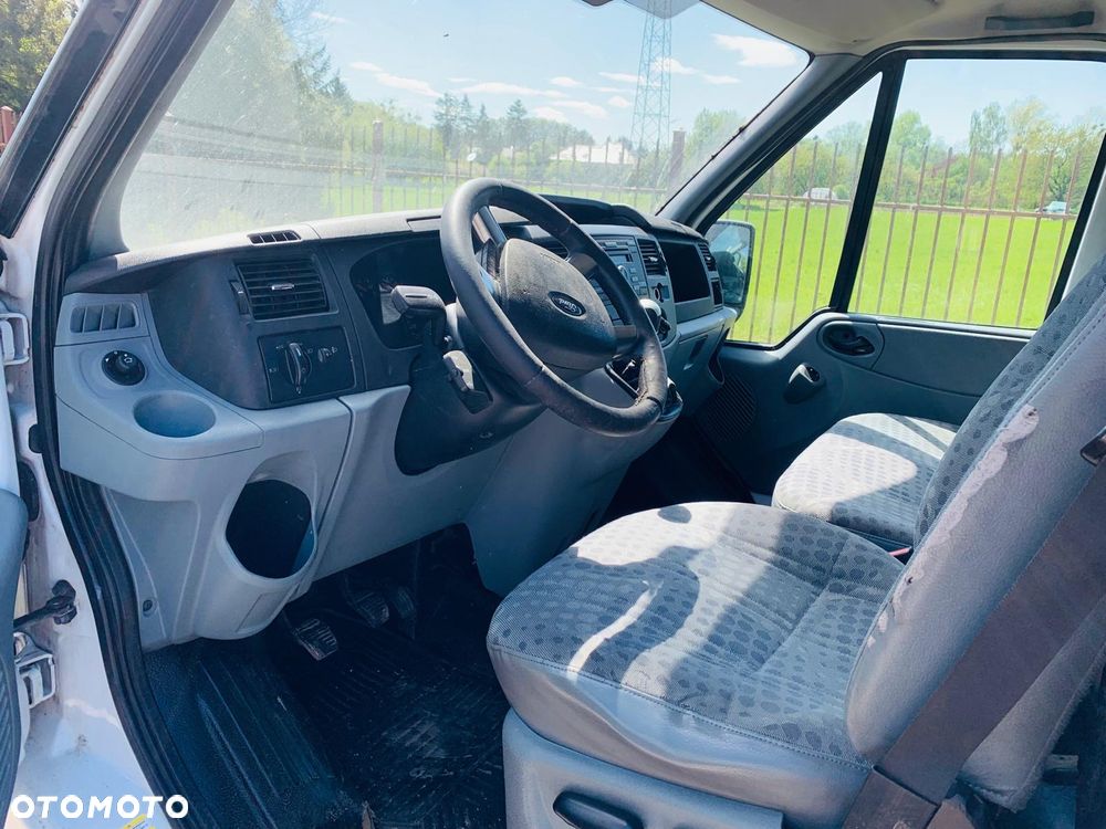Ford Transit - 6