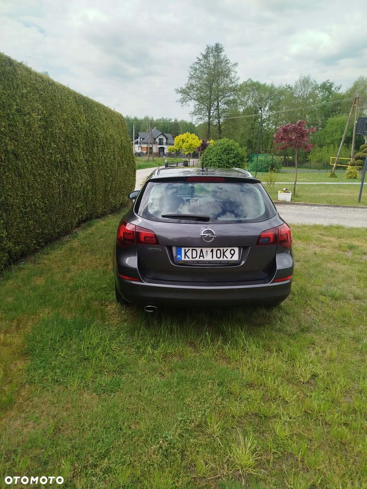 Opel Astra 1.4 T Sport - 12