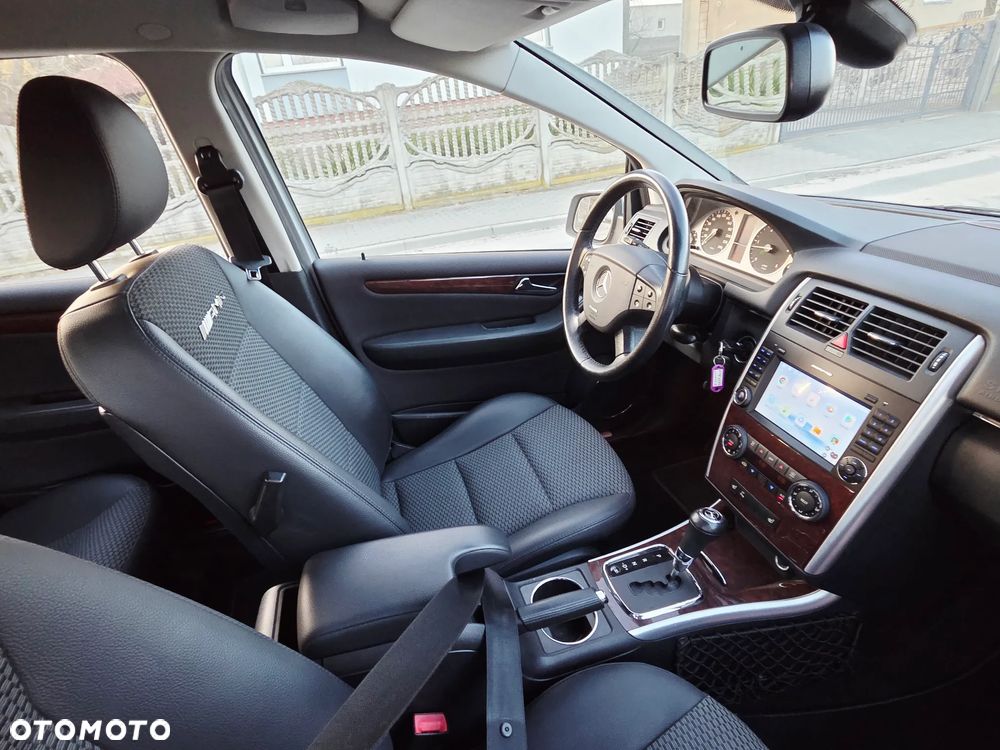 Mercedes-Benz Klasa B - 1