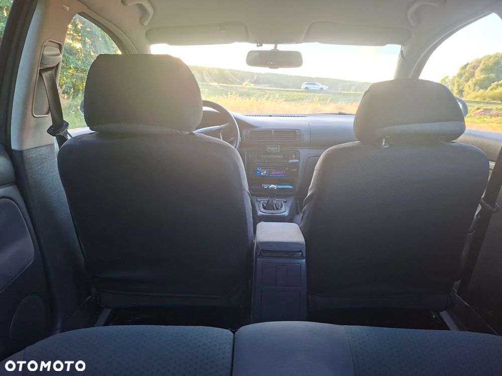 Volkswagen Passat 1.9 TDI - 15