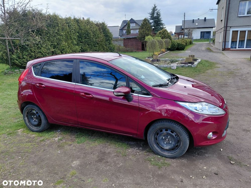 Ford Fiesta 1.25 SYNC Edition - 2