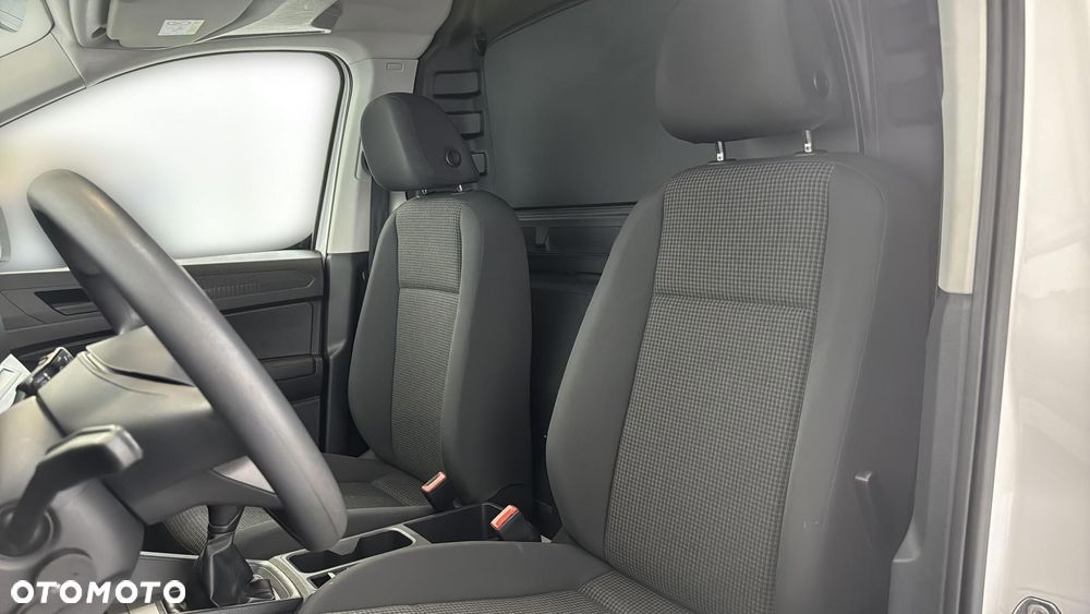 Volkswagen Caddy - 12