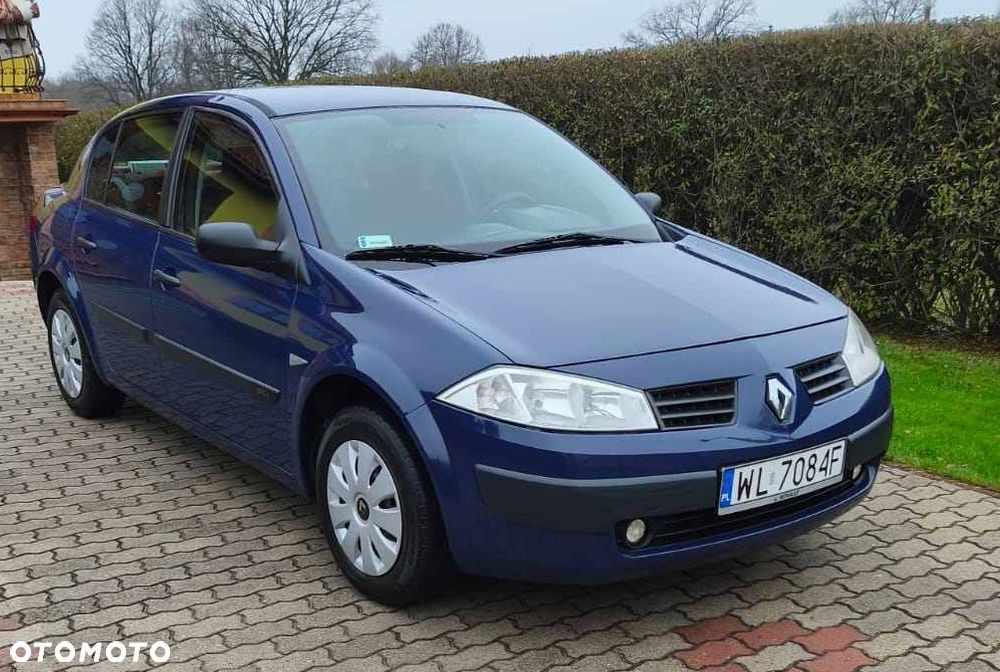 Renault Megane 1.5 dCi Confort Authentique - 9