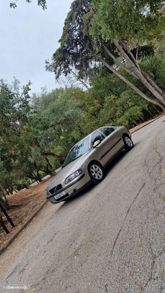 Volvo S60 - 3