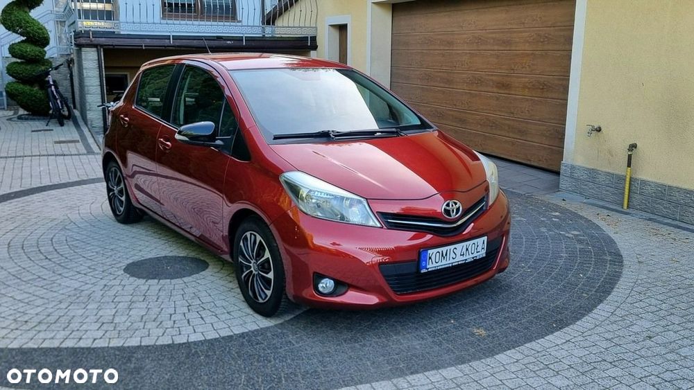 Toyota Yaris - 1