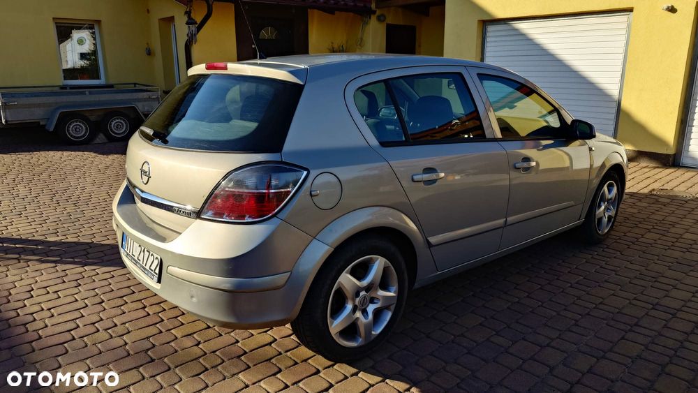 Opel Astra 1.7 CDTI - 3