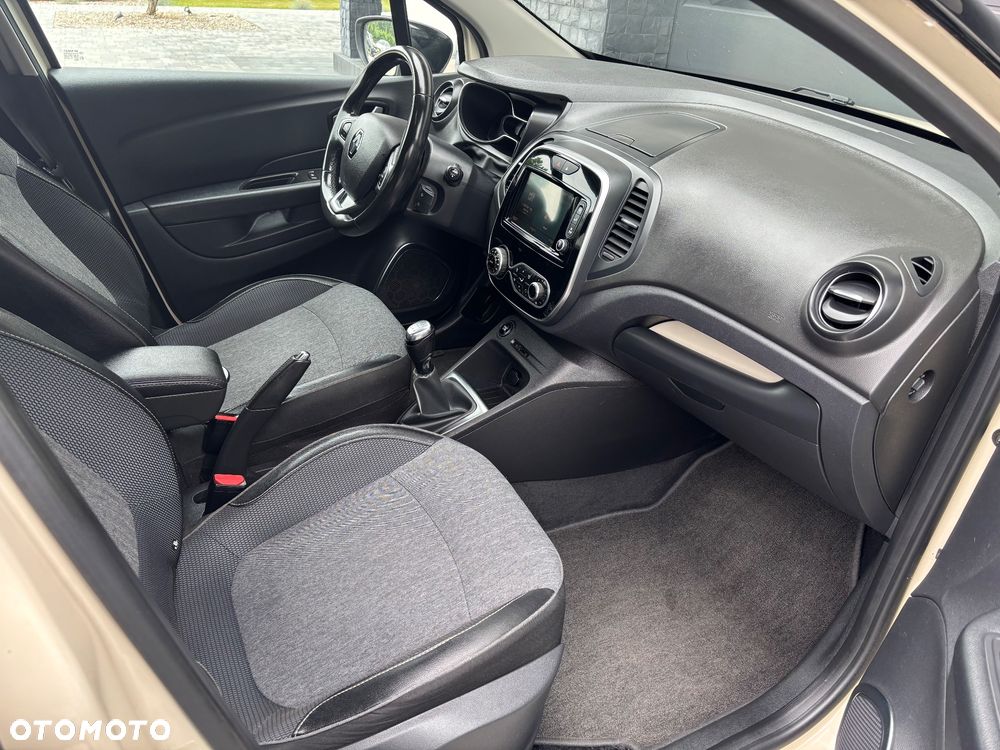 Renault Captur 1.5 dCi Energy Intens - 11