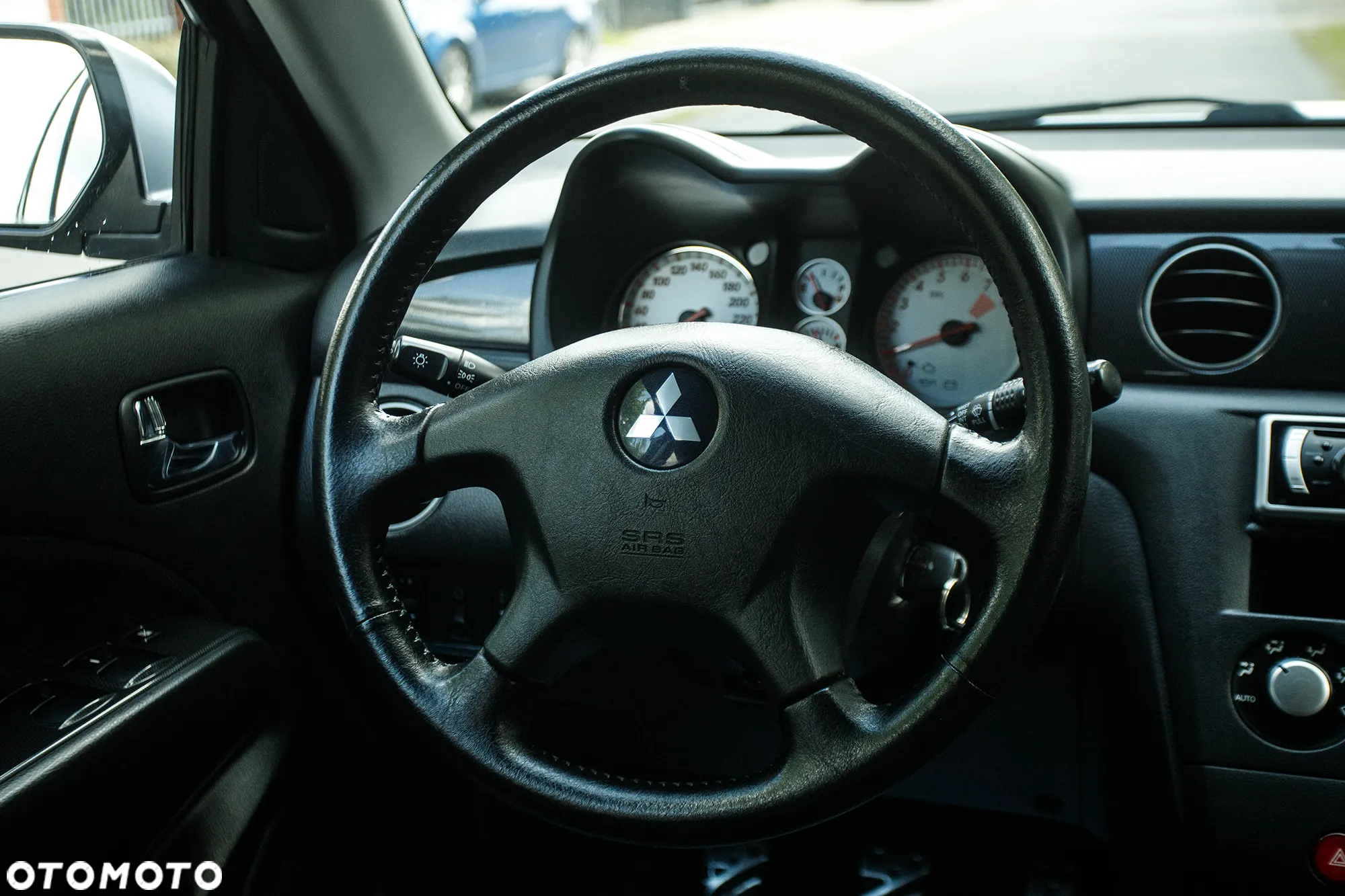 Mitsubishi Outlander 2.0 Turbo 4WD - 26