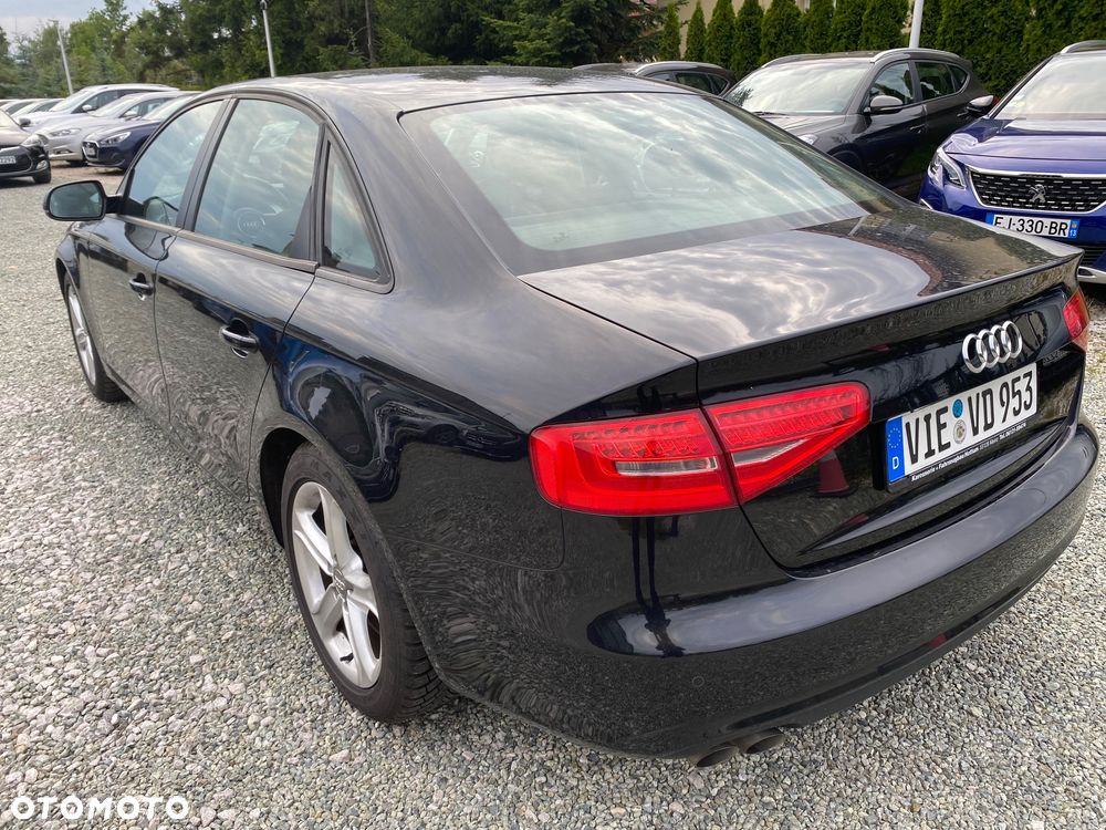 Audi A4 Limousine 2.0 TDI DPF Ambition - 13