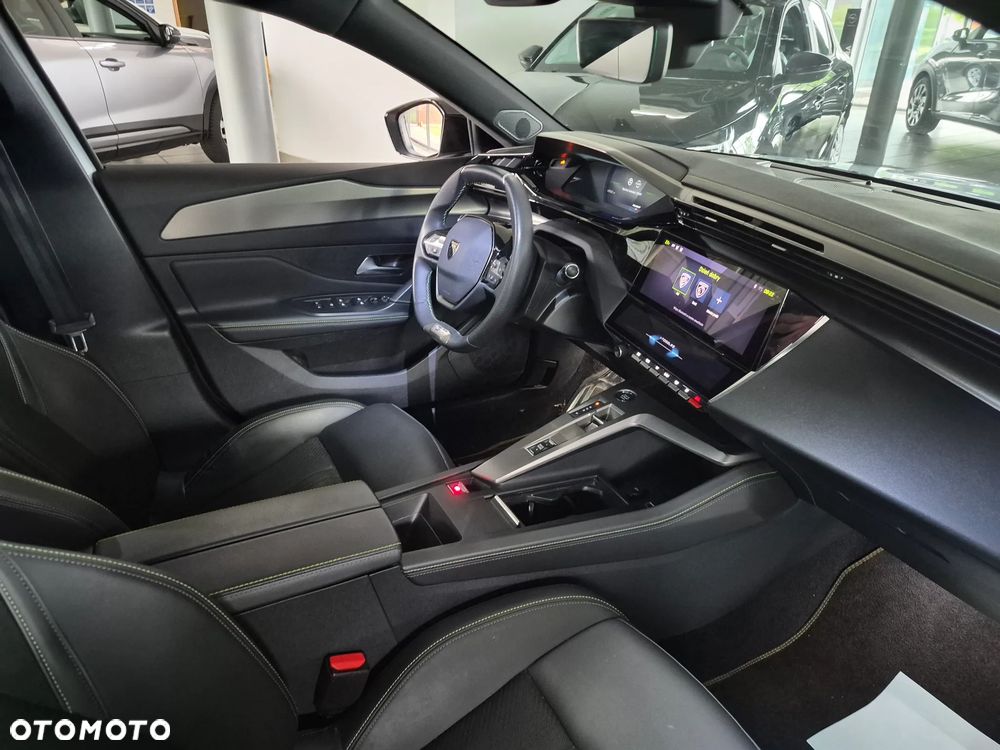 Peugeot 308 1.2 PureTech GT S&S EAT8 - 16