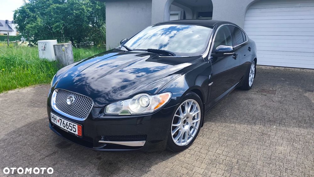 Jaguar XF 3.0 V6 - 1