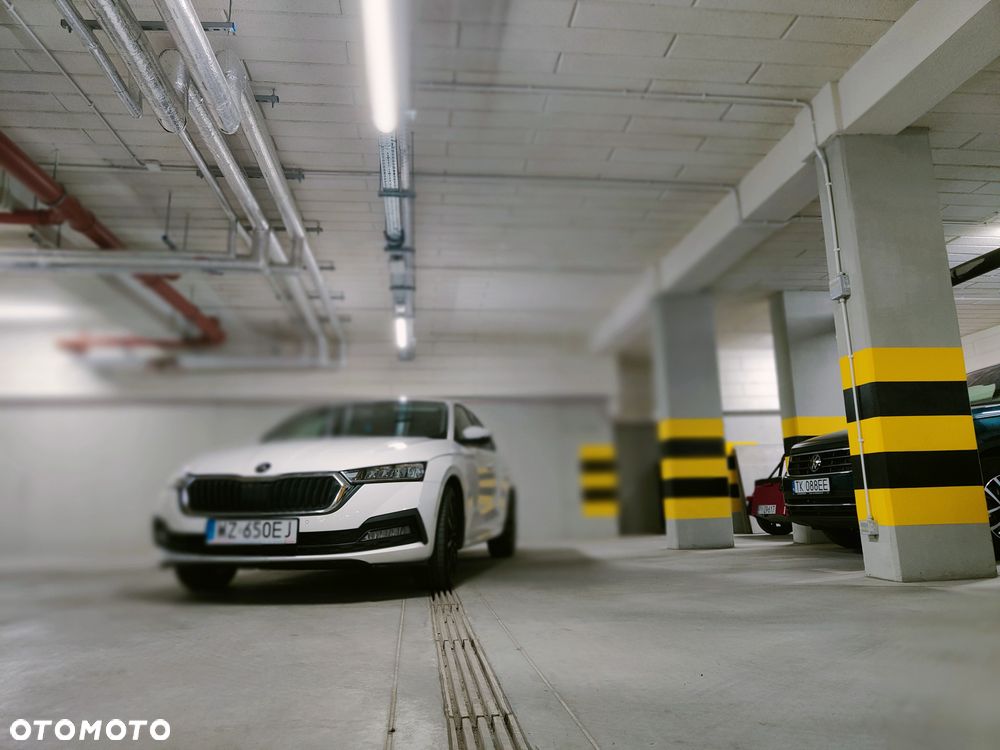 Skoda Octavia 1.5 TSI ACT Ambition - 30