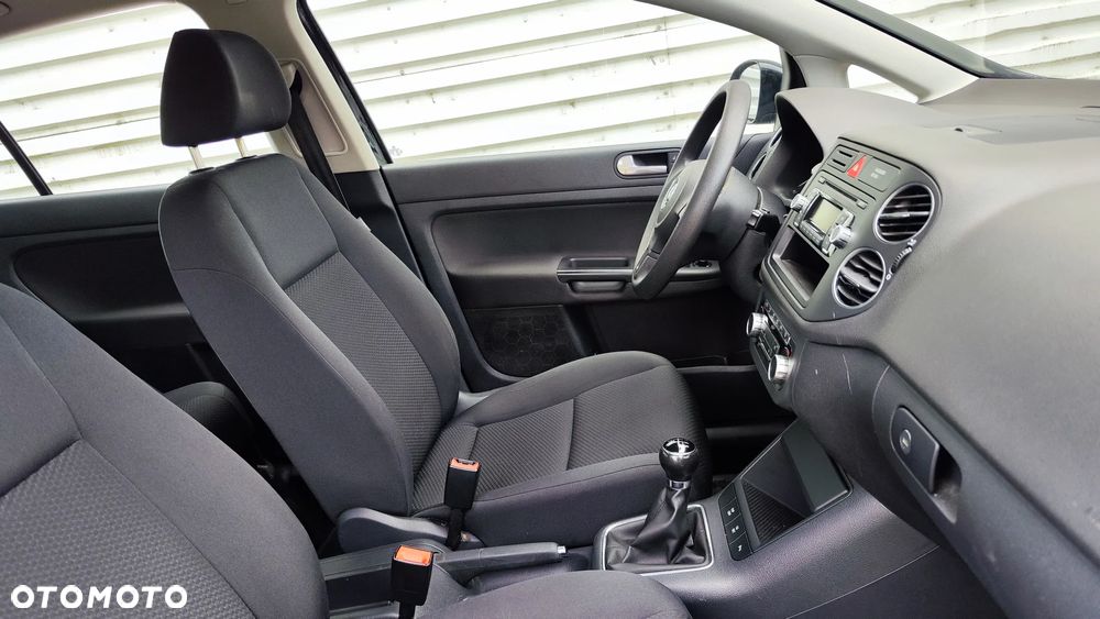 Volkswagen Golf Plus - 23