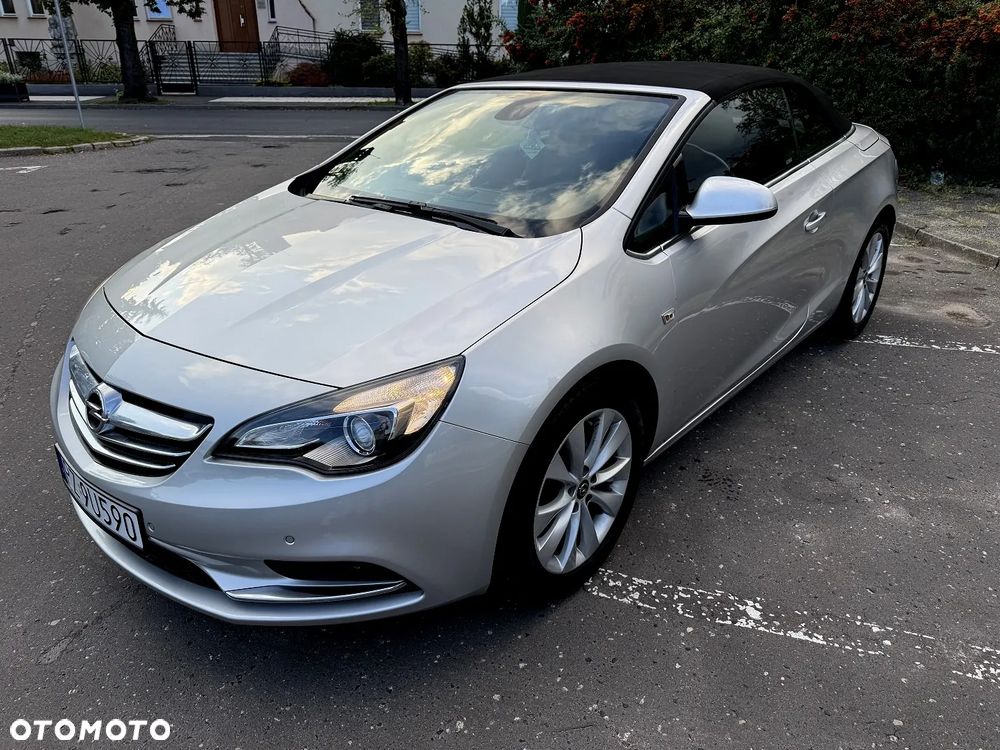 Opel Cascada - 1