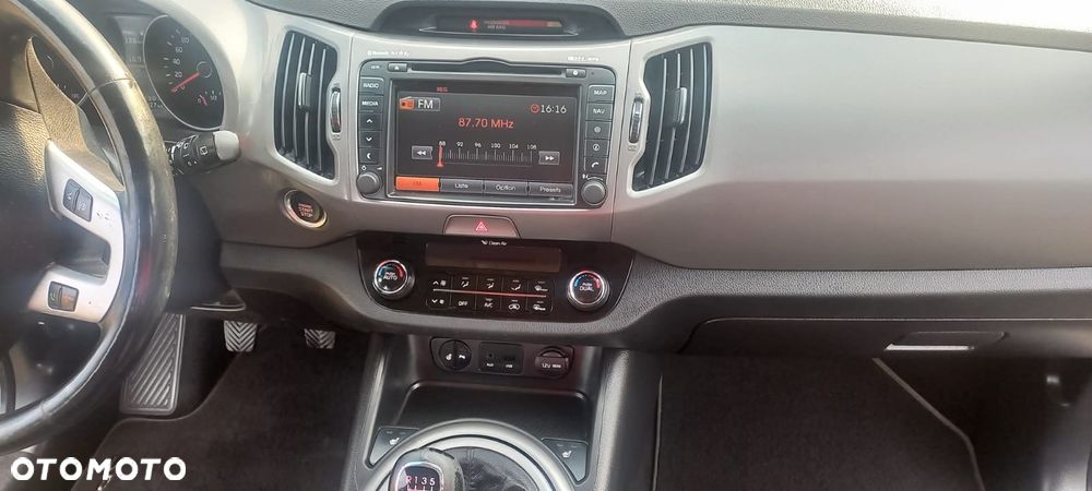 Kia Sportage 2,0 CRDI AWD Spirit - 14